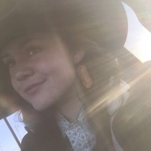 Meet your Posher, Miranda